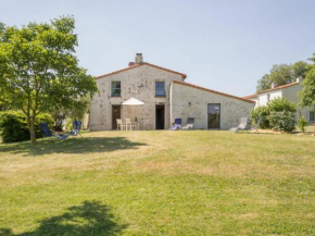 Gîte Le Loroux-Bottereau, 4 pièces, 6 personnes - FR-1-306-800